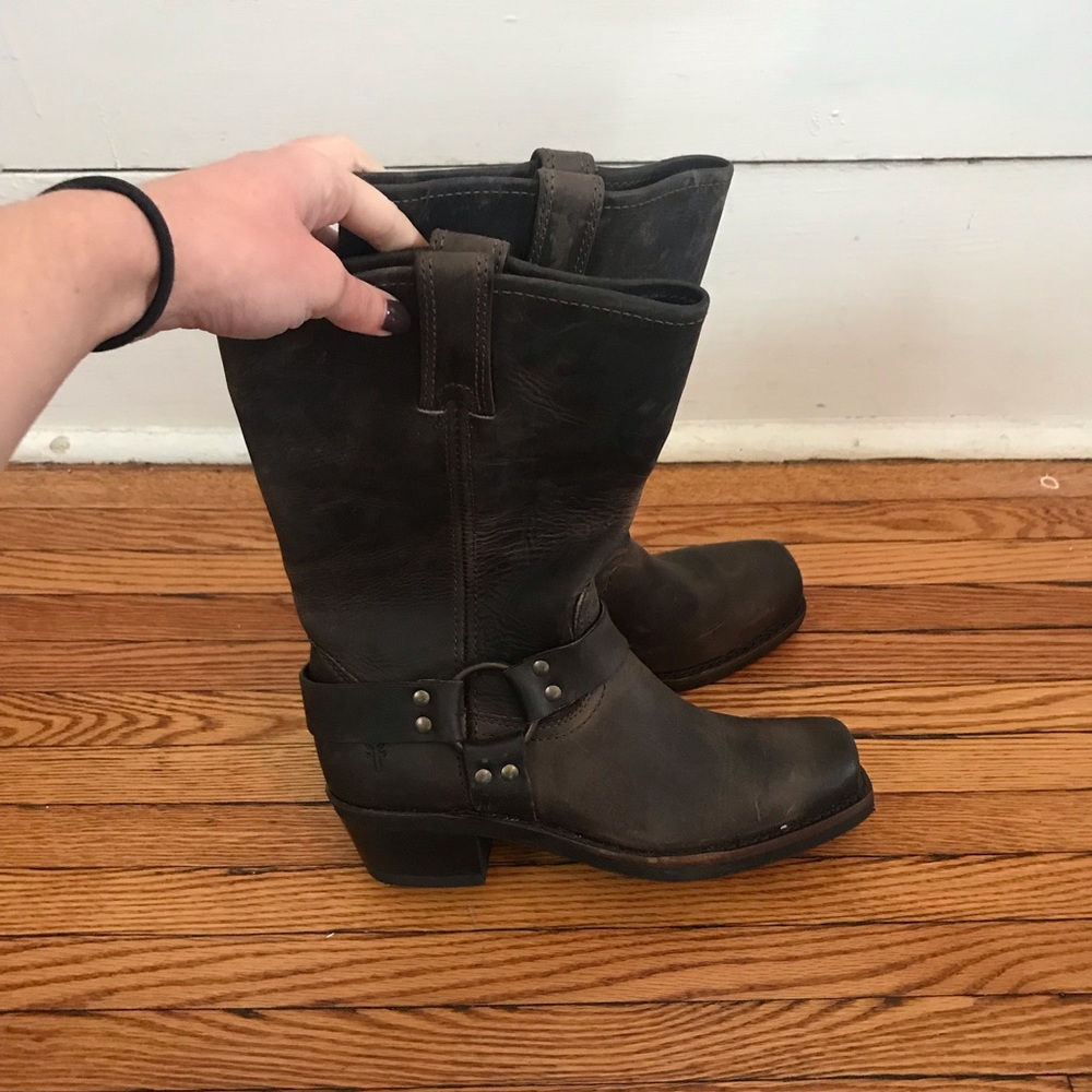 Frye Harness 12R boots